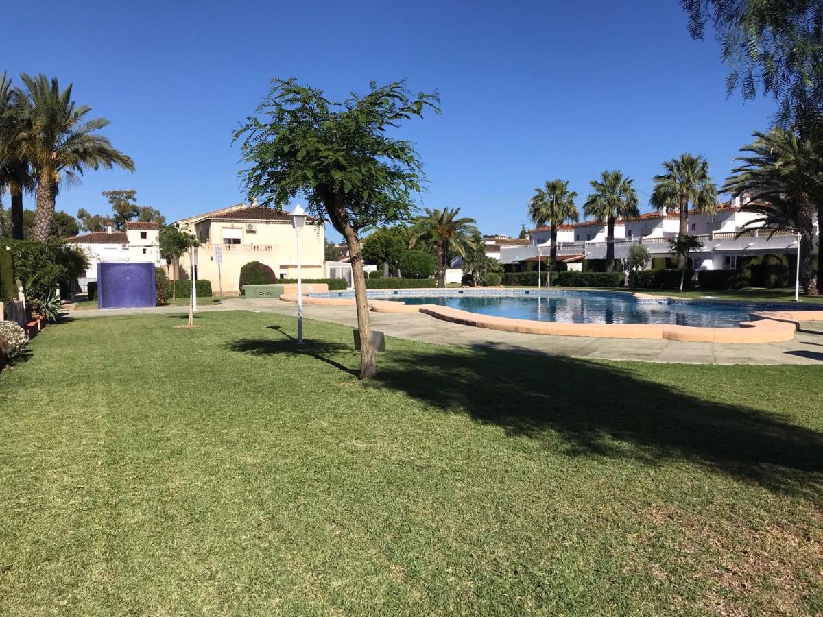Studio Tipo Loft Con Vista Al Montgo Denia Bagian luar foto